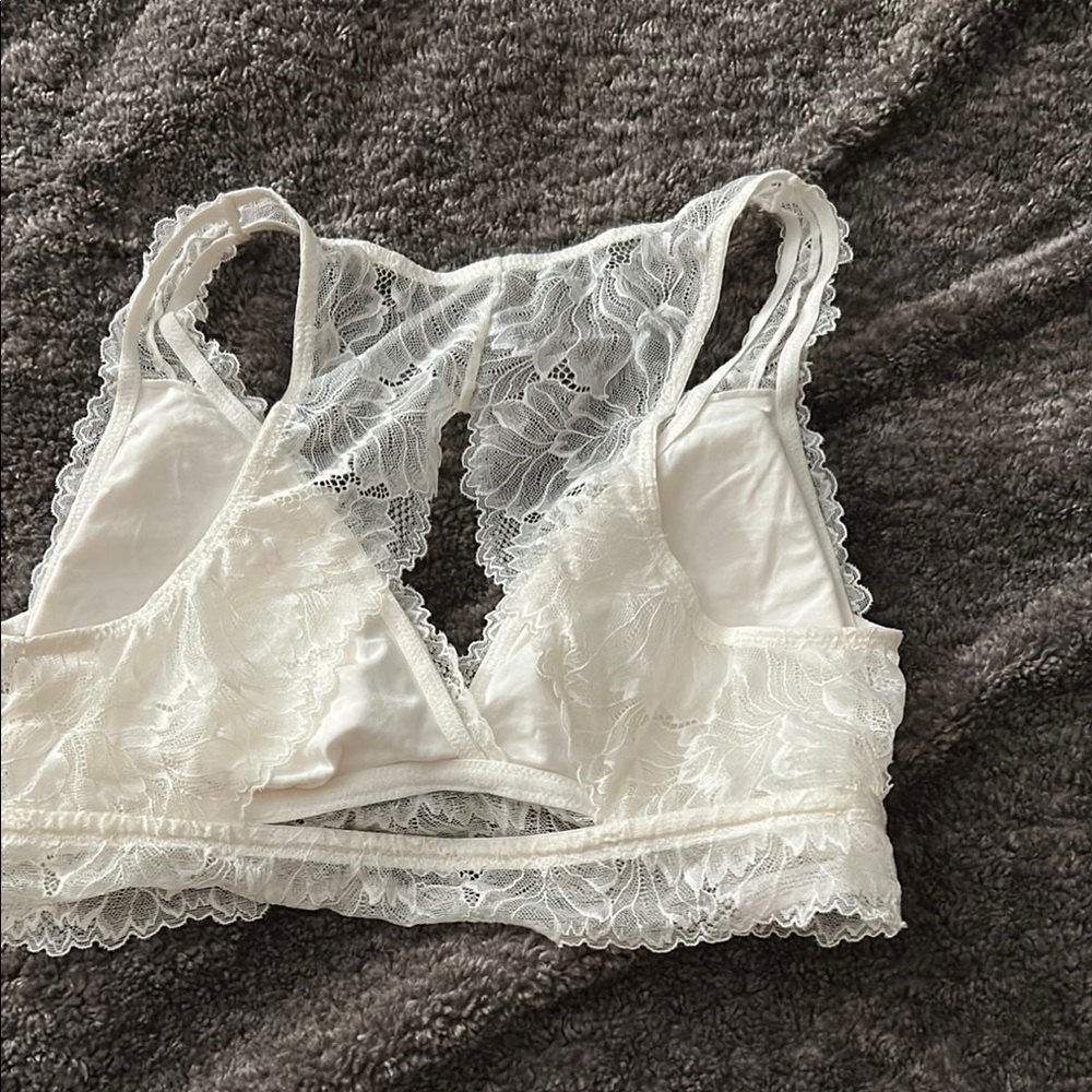 Auden Lace Bralette - Cream